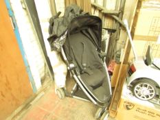 Quinny Zappo Xtra2 Pram with rain Cover