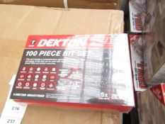 Dektopn 100 piece Bit set, new in carry case