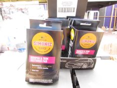 Box of 6x Simoniz Bumprer and trim restorer pads, new