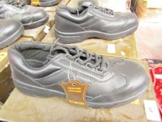 Beaver Genuine Leather safety shoes, unused, size 7, boxed