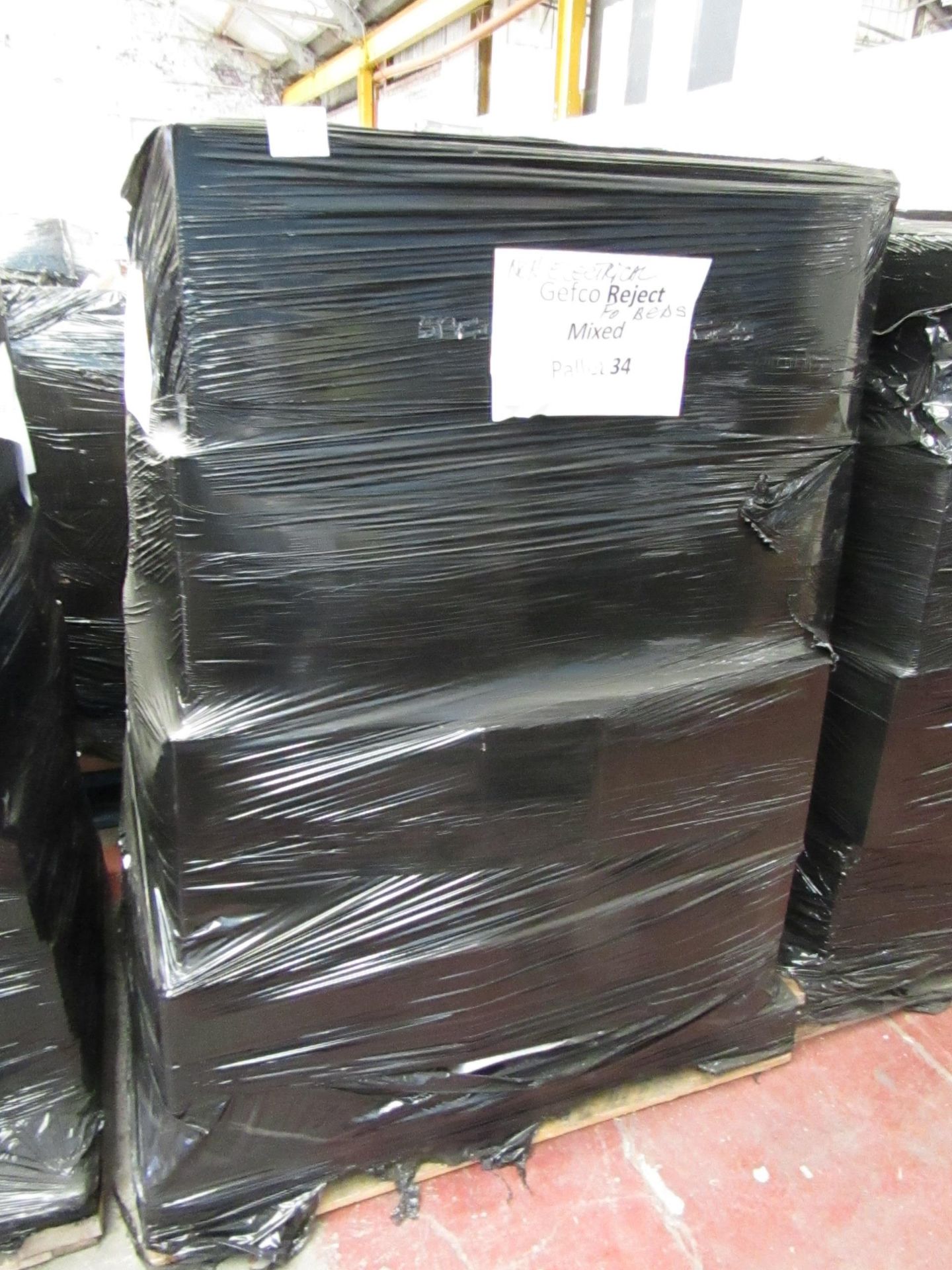 | 1X | UNMANIFESTED PALLET OF MIXED BOXED, LOOSE AND NON ORIGNAL BOXED STOCK BEING YAWN AIR BEDS ,