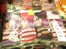 12 Pairs of Ladies Design Socks. Size 4 - 7. New & packaged