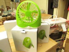 Unbranded USB/Battery Operated Fan. Tested Working & Boxed