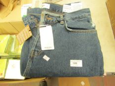 Mango Denim Size 6 RelaxedFit/StraightJeans. New with Tags.