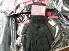 12 Pairs of Fresh Feel Magic gloves. New with tags & Packaged. RRP £5 Per Pair