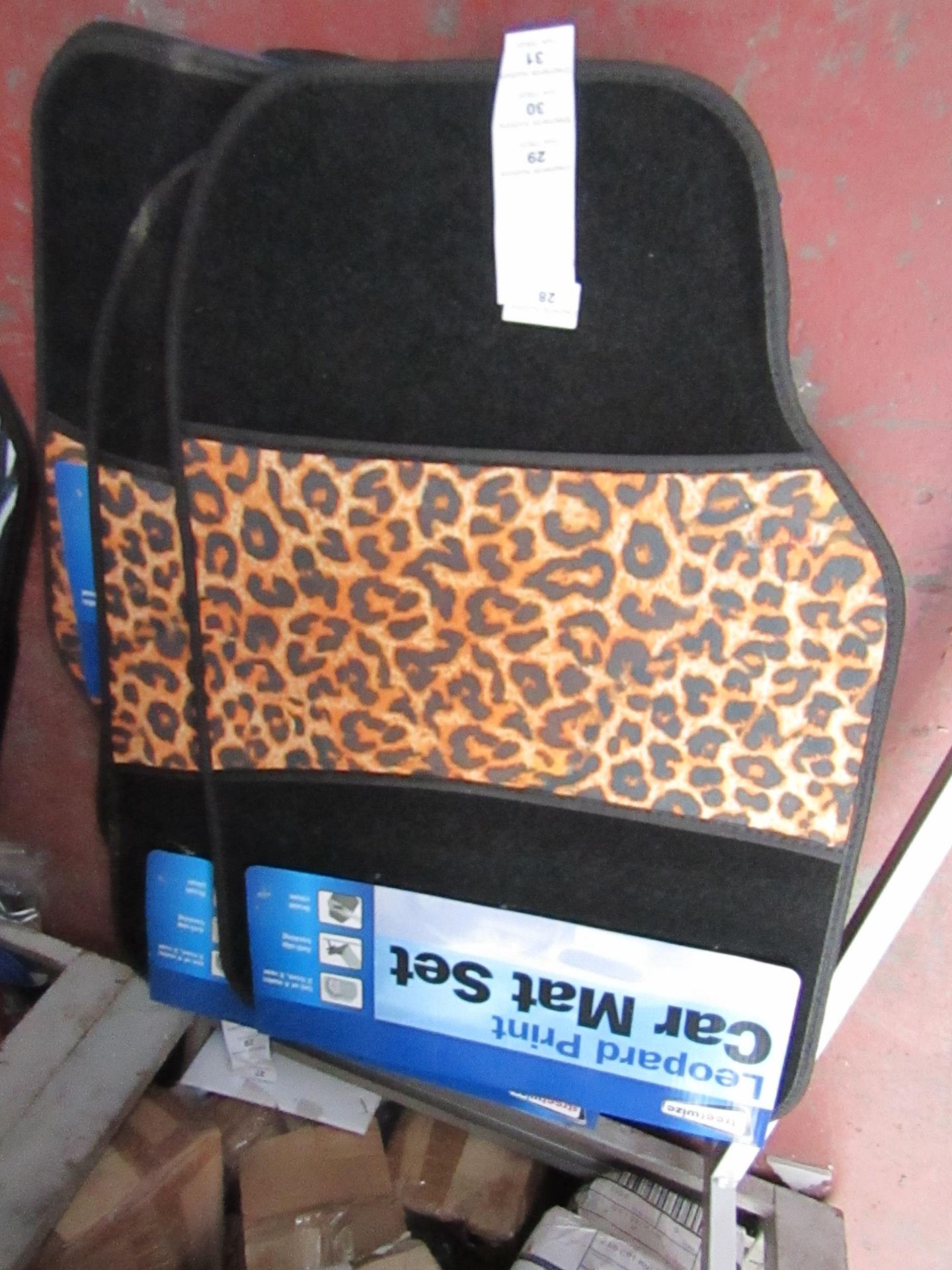 Streetwise set of 4 Leopard print car mats, new