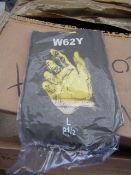 12x Pairs of Yellow rubber gloves, new, size L