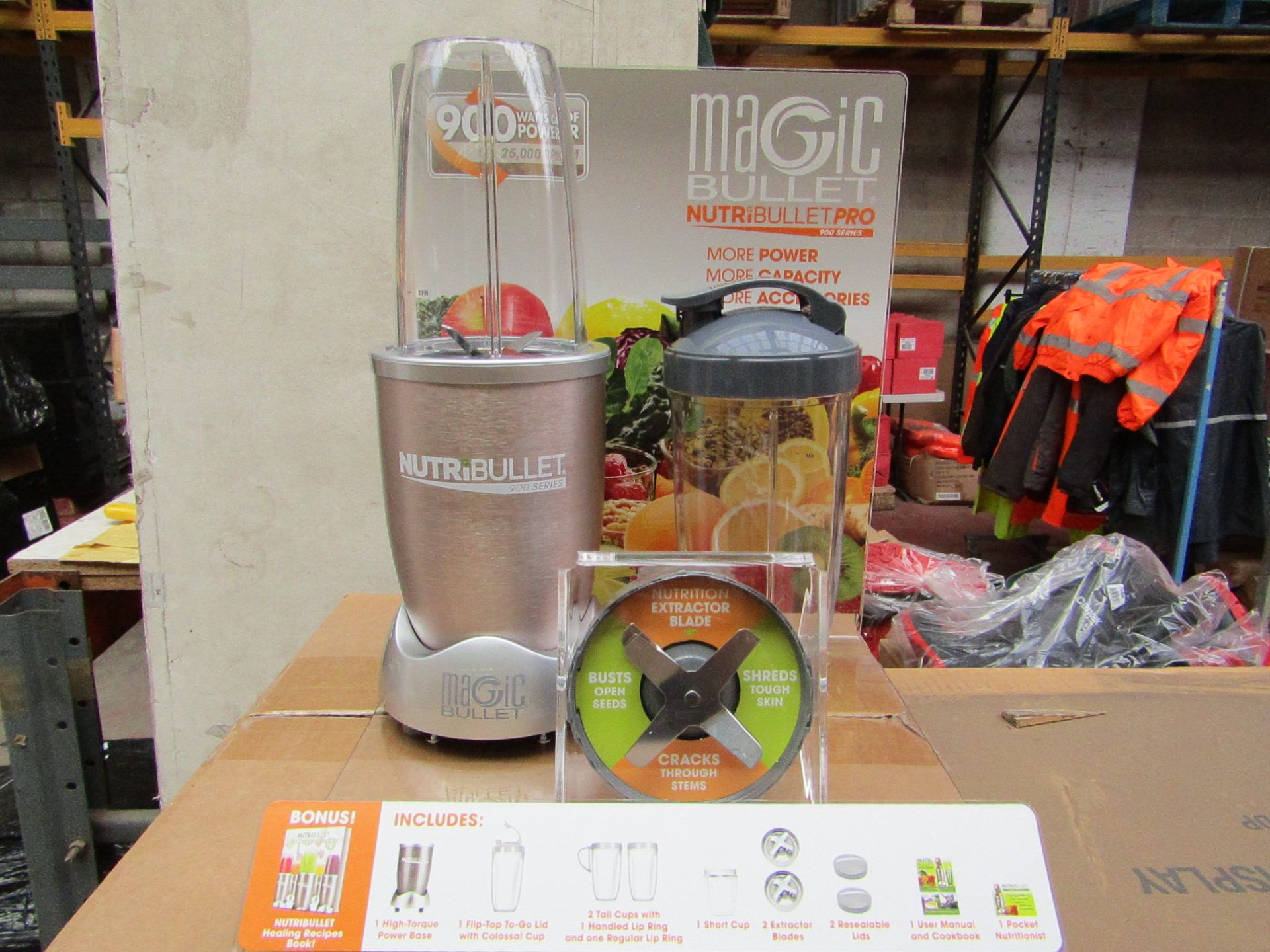 | 1X | PALLET OF APPROX 18 NUTRI BULLET 900 POP DISPLAYS, THESE ARE DUMMIES SO PLEASE BID