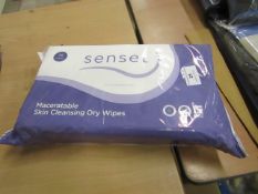 Pack of 75x Senset Maceratable Skin Cleaning wipes, still sealed,