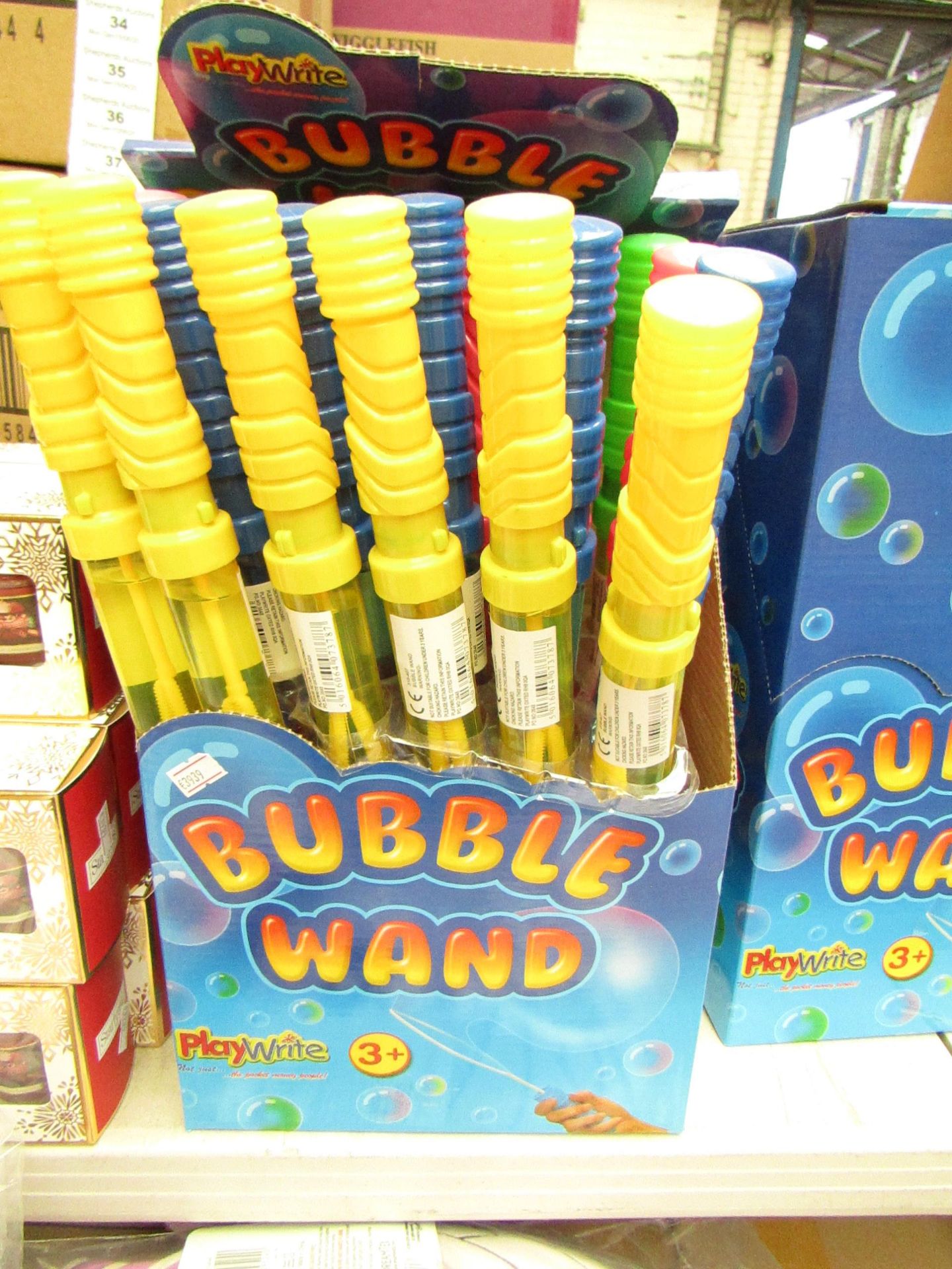 Box of 12 Large Bubble Wands. New & Boxed