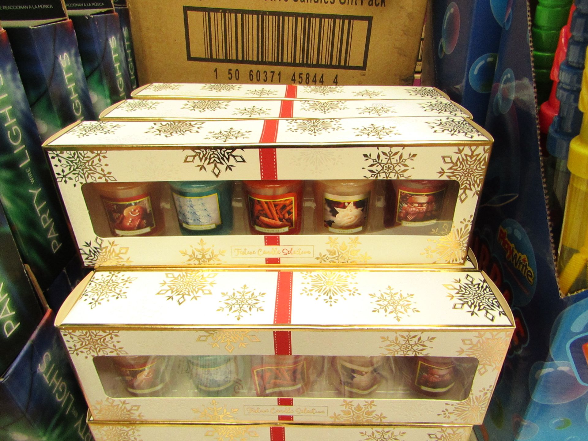 3 Packs of 5 Festive Candles. Incl Apple Cinnamon, Gingerbread, Vanilla Etc. New & Packaged