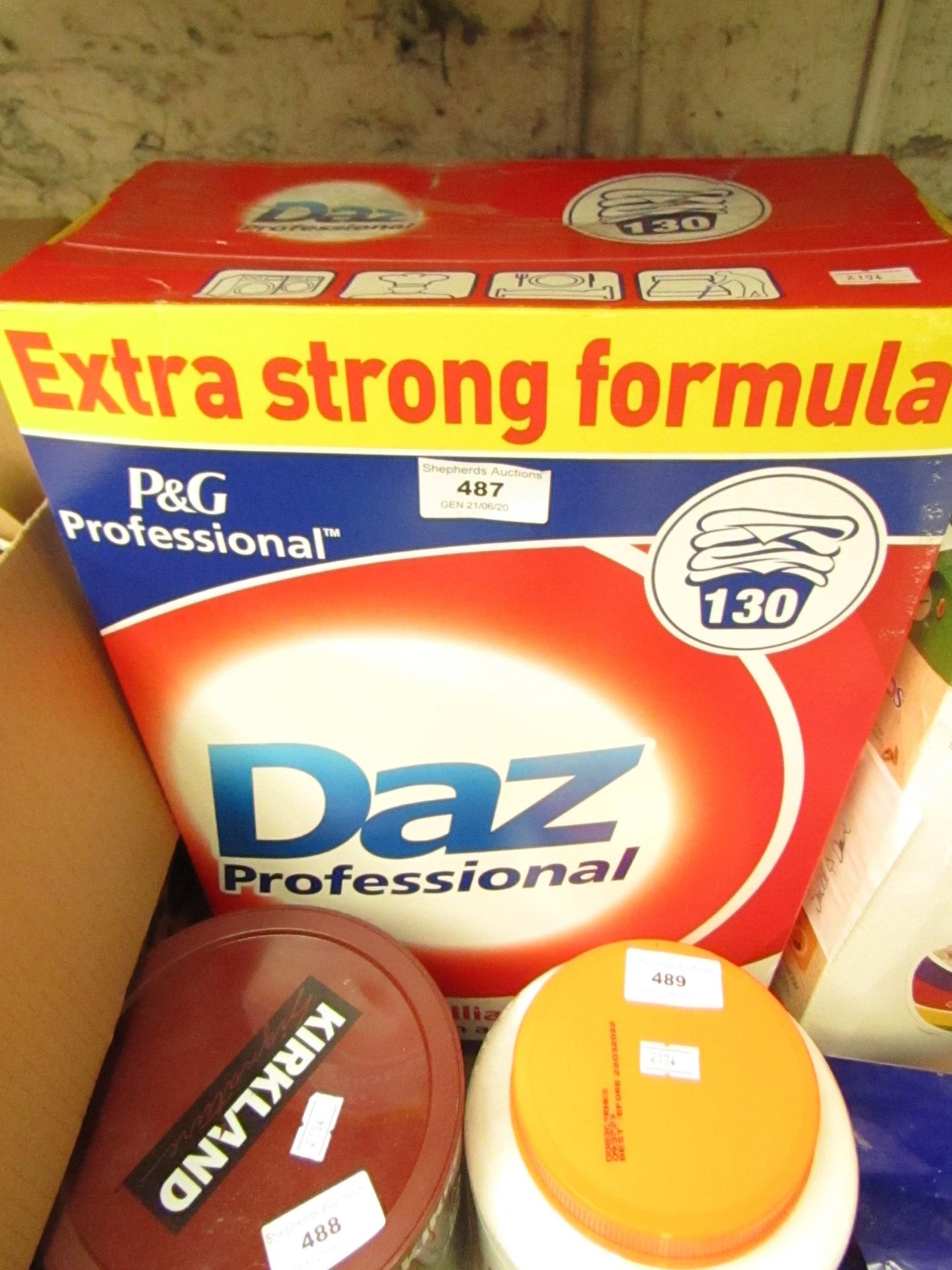 1 x Daz Professional 130 Washes Extra Strong Formula boxed