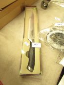 Qdesign Carving knife. New & packaged