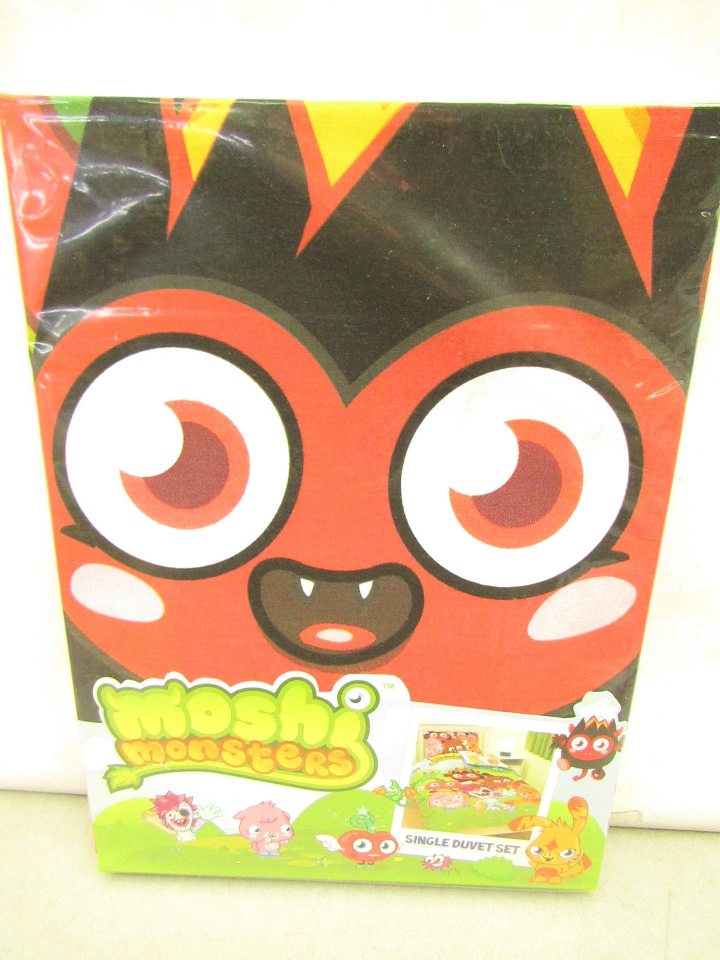 Moshi Monsters Single Duvet set. New & Packaged