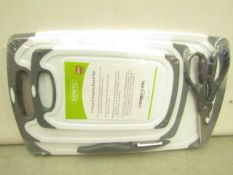 Sekerito 3 Piece Chopping Board Set with Peeler & Scissors. New & Packaged