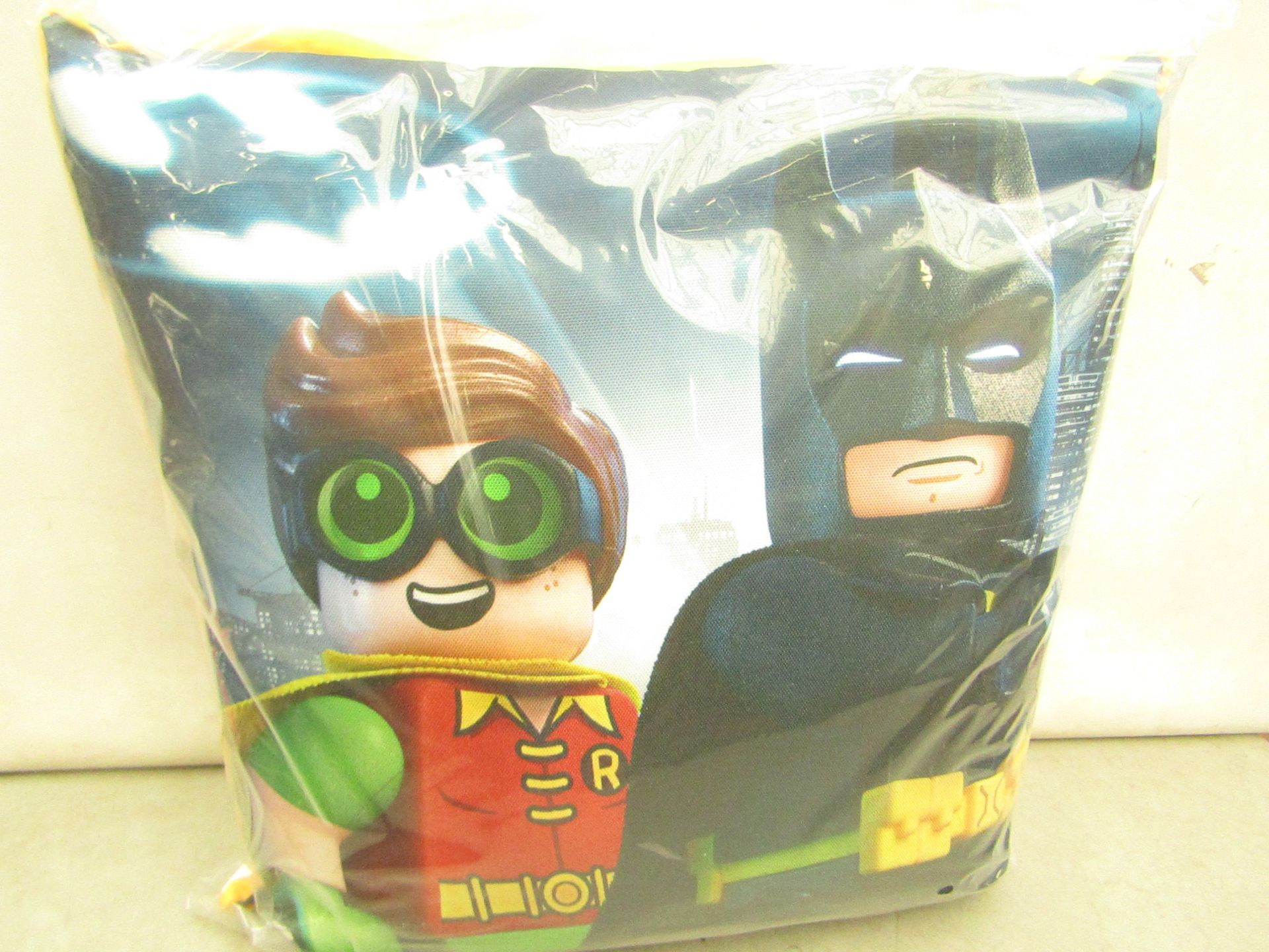 4 x Batman & Robin Cushions. New & packaged