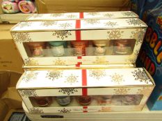 5 Packs of 5 Festive Candle Sets. Incl Vanilla,Cinnamon etc. New & Packaged