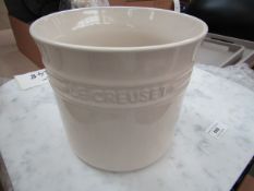 | 1X | LE CREUSET 2.3LTR UTENSIL CROCK | NEW | RRP £27.50 |