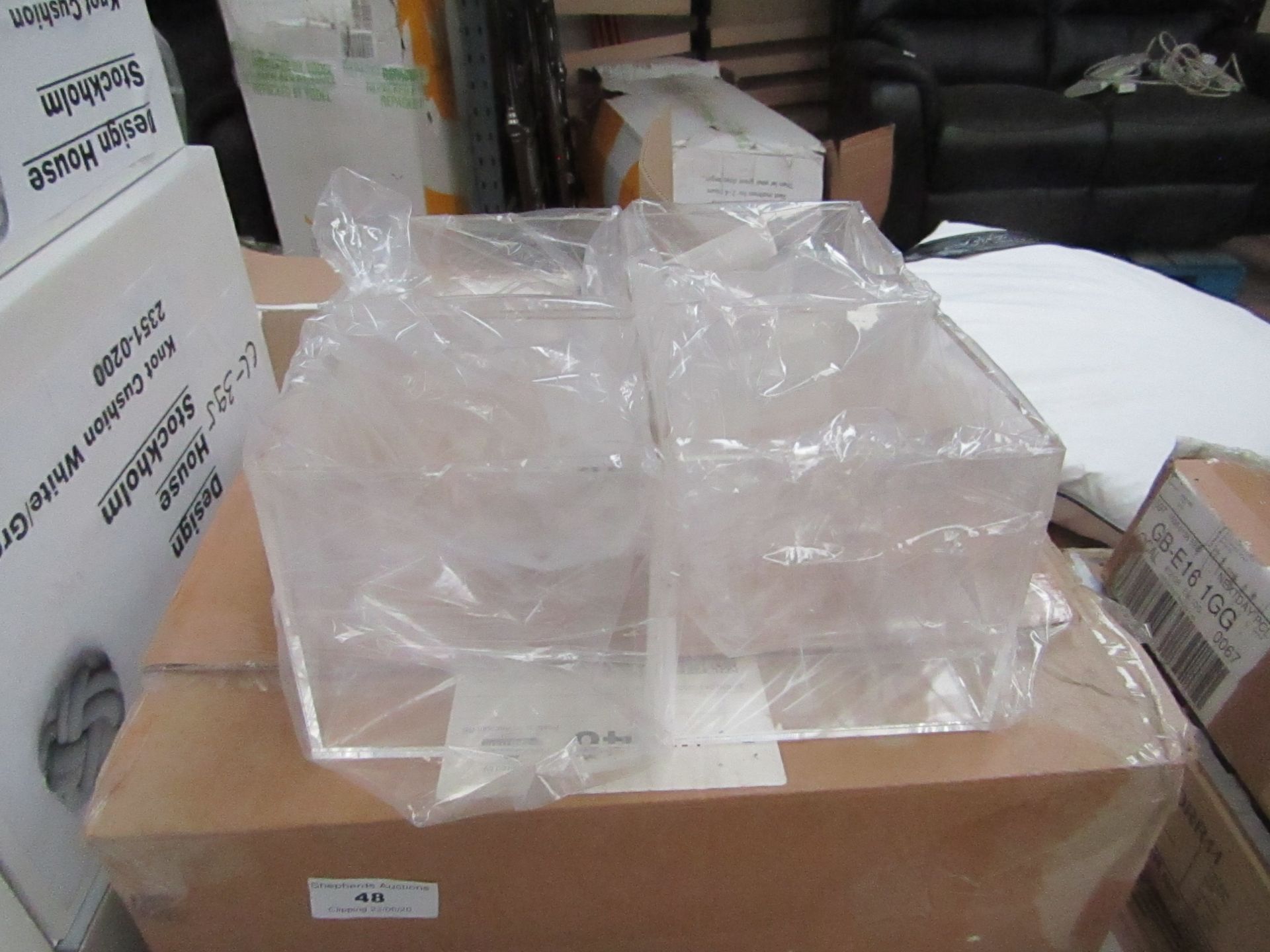 | 1X | SET OF CLEAR PLASTIC DESK TIDY TUBS | UNBRANDED BUT NEW AND BOXED |