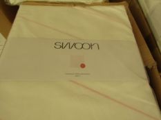 |1X | SWOON WILES PINK DOUBLE DUVET SET THAT INCLUDE DUVET COVER AND 2 MATCHING PILLOW CASES | NEW