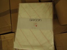 | 1X | SWOON BOOLE PINK DOUBLE DUVET SET THAT INCLUDE DUVET COVER AND 2 MATCHING PILLOW CASES |