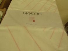 |8x SWOON BOOLE PINK KING SIZE DUVET SET THAT INCLUDE DUVET COVER AND 2 MATCHING PILLOW CASES |