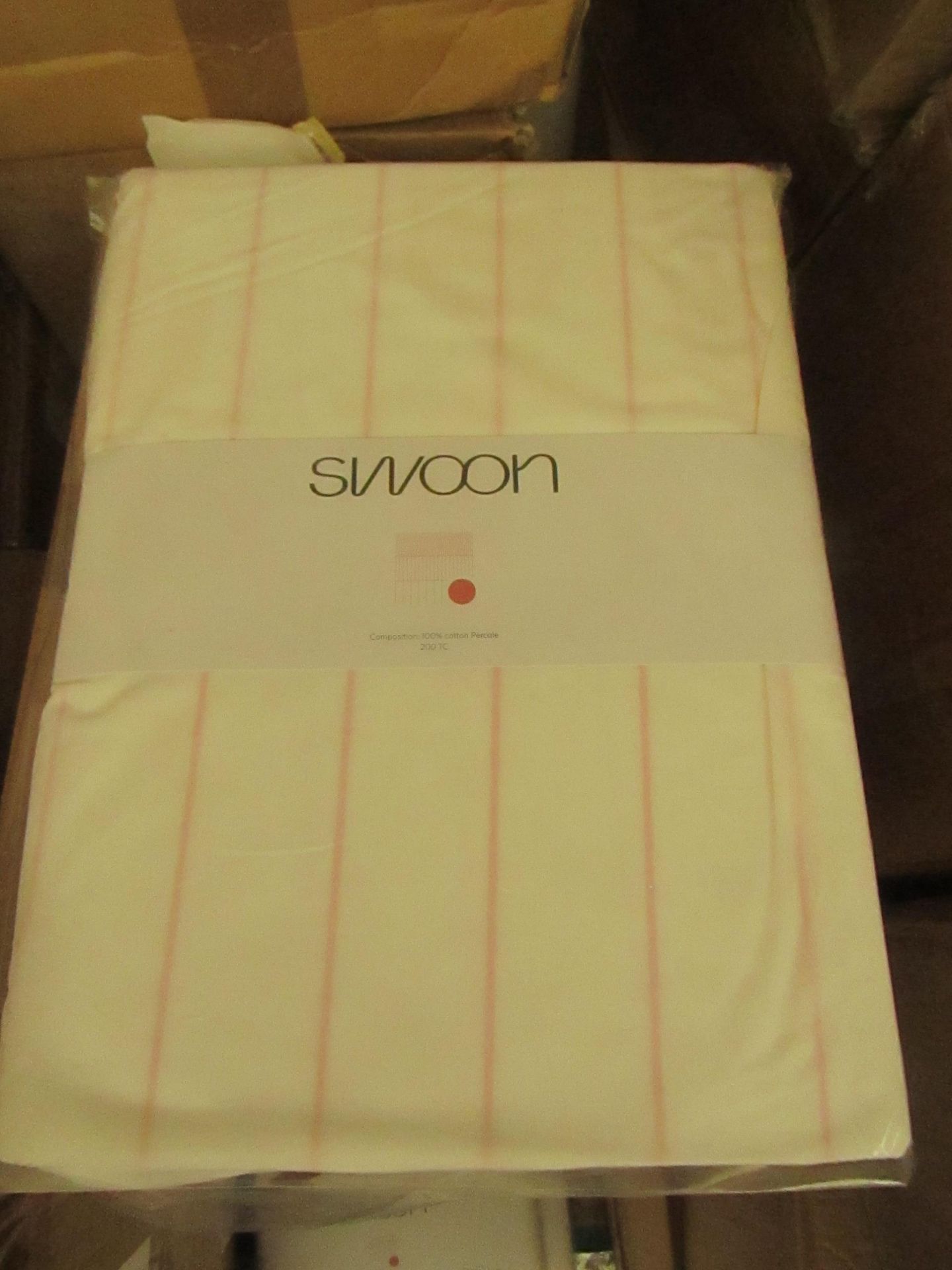 |1x SWOON NAPIER PINK KING SIZE DUVET SET THAT INCLUDE DUVET COVER AND 2 MATHCING PILLOW CASES | NEW