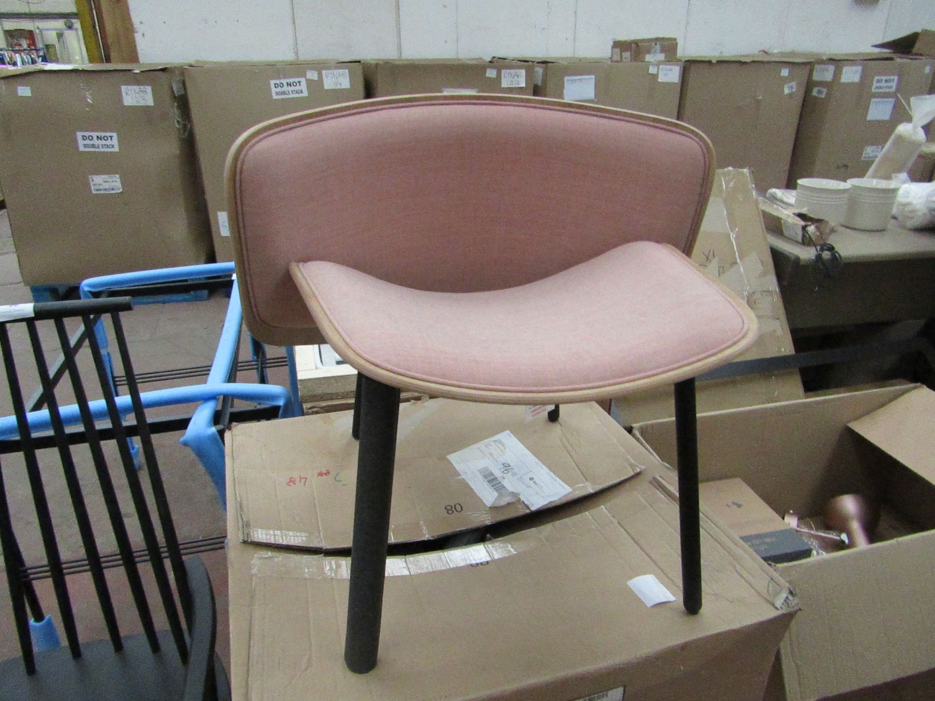 | 1X | HAY DAPPER CHAIR | unused but requires a repair to the back to reattach it to the base |