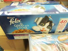 40 Pouches (100g each) ofMixed Felix Cat food. BB 03/22