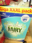 Fairy Non Bio 9.100kg Washing Powder. 140 washes.Box Has split but has been Fixed