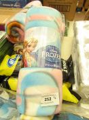 4 x Disney Frozen Fleece Blankets. New with tags