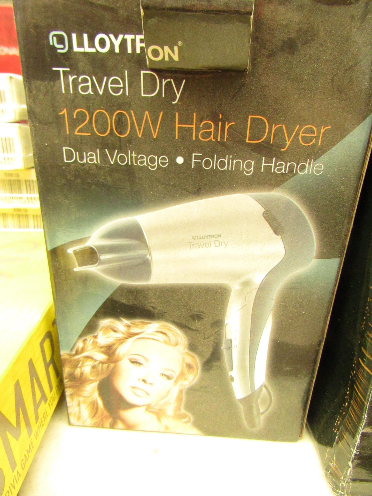 Lloytron 1200w Travel hair Dryer. Boxed & tested Working