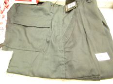 Eros Size 38 Cargo Shorts/ New with tags