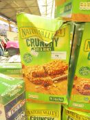 40 x 2 Bar packs Of Nature Valley Crunchy Oats & Honey. Outer Box is Slightly Damaged but product is