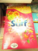 Surf Tropical Lily with Ylang Ylang. 8.385kg.130 Washes. Box Has split but has been Fixed