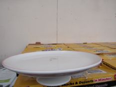 2x Single tier cake stands, new and boxed.