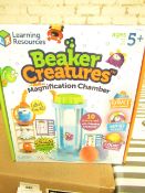 Beaker Creations Magnification centre. 10pcs with2 Beaker Creations. New & Boxed