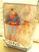 2 x Icons Superman Figures. Box is slightly damaged but item is fine. New & boxed