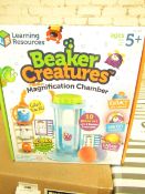 Beaker Creations Magnification centre. 10pcs with2 Beaker Creations. New & Boxed