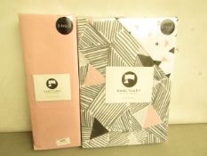 Sanctuary Bailey Multi Single Bedding Set with Blush Fitted Sheet. New & packaged