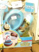 2 x 2 in 1 Thomas & Friends Battery Night Lights & Torch. Packaging is slightly damaged but item