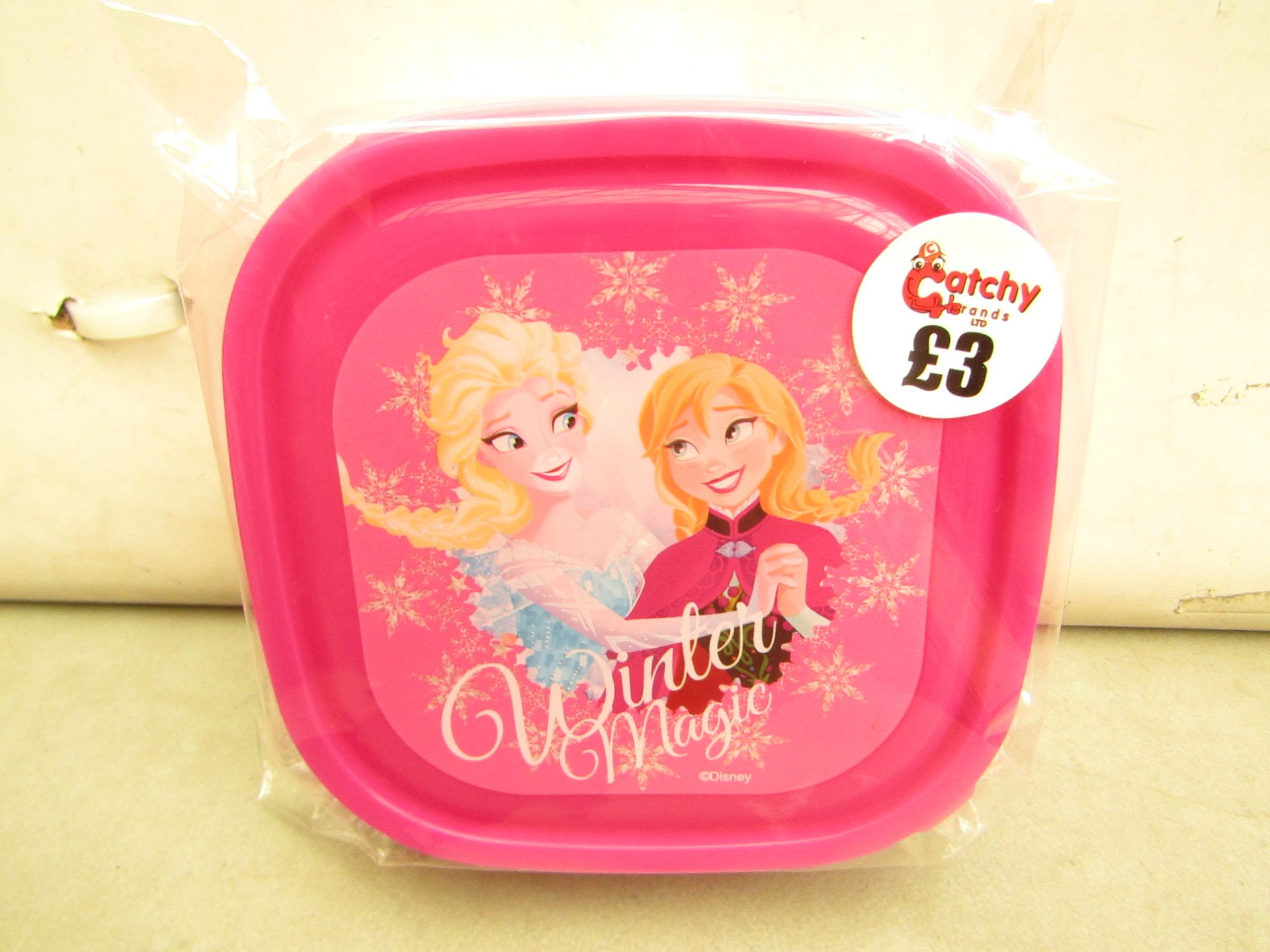 Box of 24 Frozen Plastic Snack boxes. New & Packaged. RRP £3 each