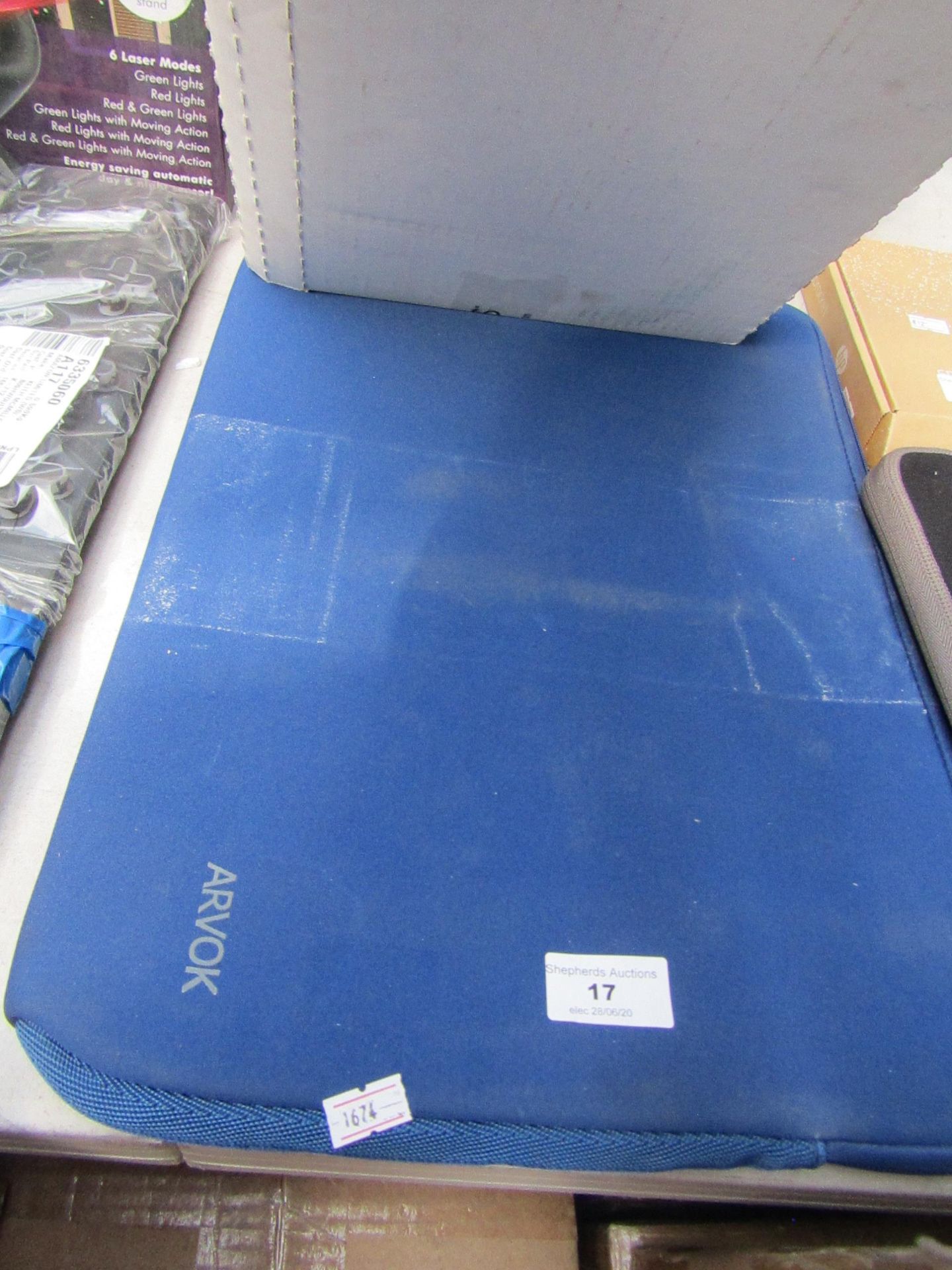 arvoc tablet case with iPad security case, unchecked.