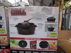 | 7X | MICRO CHEF GRILLS DELUXE KIT | UNCHECKED RETURNS | NO ONLINE RESALE | REF-AKW104 | RRP £29.99