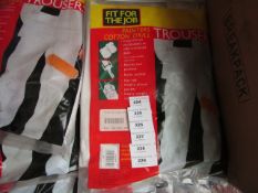 Fit For the Job Painters Cotton Drill Trousers. Size 40R. Packaged