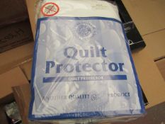 Yorkshire Comfi Classics quilt protector single, new and packaged.