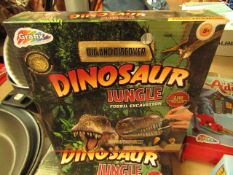 Graffix Dig and Discover Dinosaur Jungle new & packaged