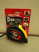 Dekton 5 M Class II Dual Action Tape Messure new & packaged