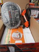 | 1X | RENOVATOR TWIST A SAW WITH ACCESSORY KIT | TESTED AND WORKING BUT WE HAVEN'T CHECKED IF ALL