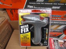 Mega Fix Professional Multi Purpose Mini Glue gun, new and blister packed with 2 glue sticks